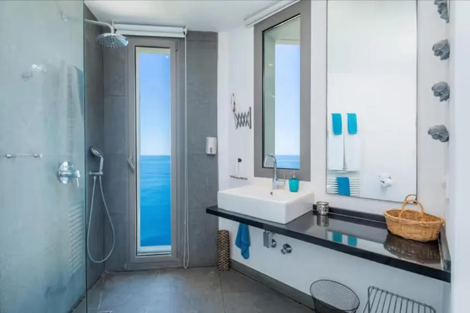 Can Ema, Villa Moderna Con Piscina Frente Al Mar Capdepera 0*,  Spanyolország
