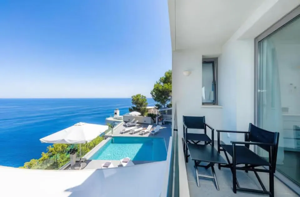 Can Ema, Villa Moderna Con Piscina Frente Al Mar Capdepera